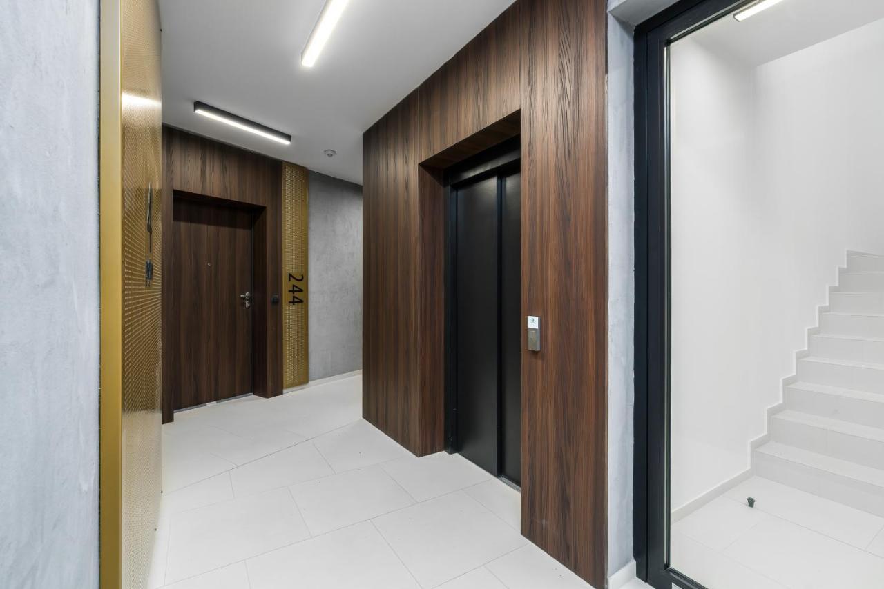 Apartments City View Garbary By Noclegi Renters Poznań Exterior foto